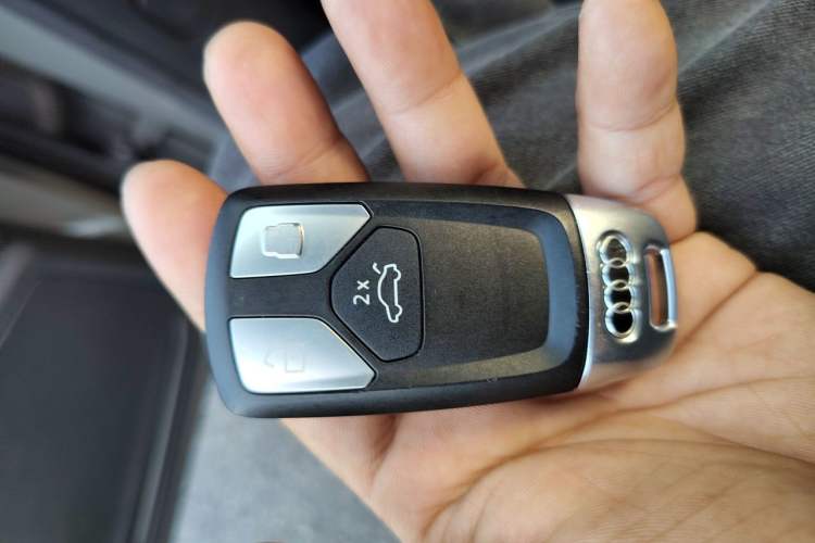 Used Audi A5 2021 Sportback 40 TFSI Stylish and Elegant Model Vehicle Key