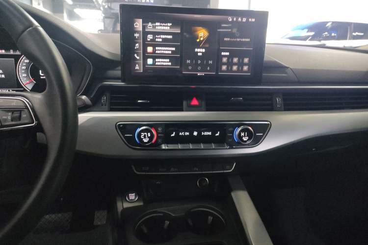 Used Audi A5 2021 Coupe 40 TFSI Fashionable and Dynamic Model Audio And AC Panel