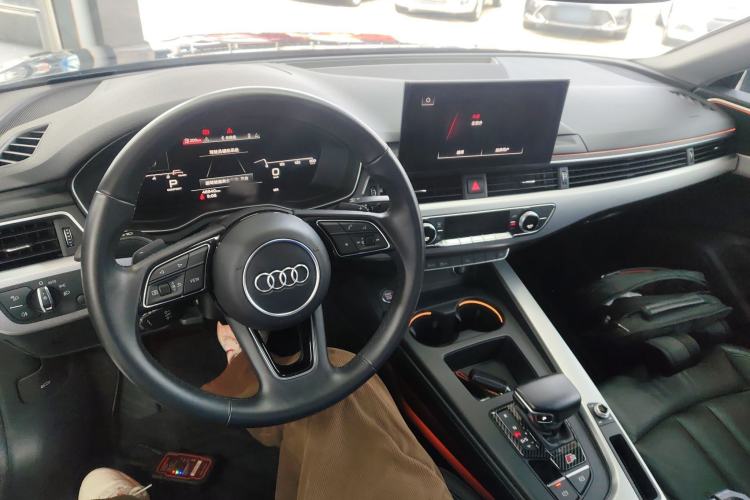 Used Audi A5 2021 Sportback 40 TFSI Fashionable and Dynamic Model Center Console