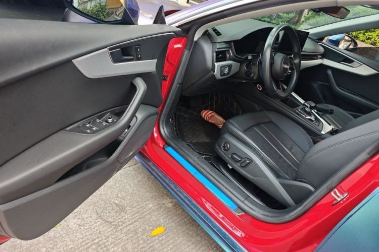 Used Audi A5  Driver Seat