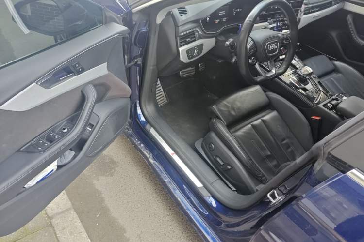 Used Audi A5 2021 Sportback 45 TFSI quattro Prestige Dynamic Edition Driver Seat