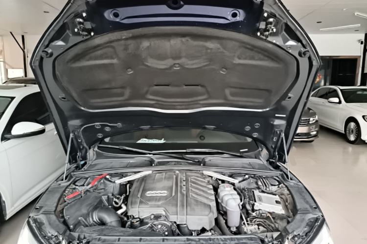 Used Audi A5 2021 Sportback 40 TFSI Stylish and Elegant Model Engine Bay
