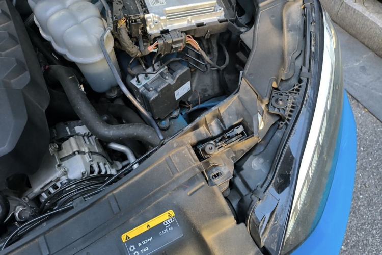 Used Audi A5 2021 Sportback 40 TFSI quattro Luxury Prestige Edition Engine Bay Left