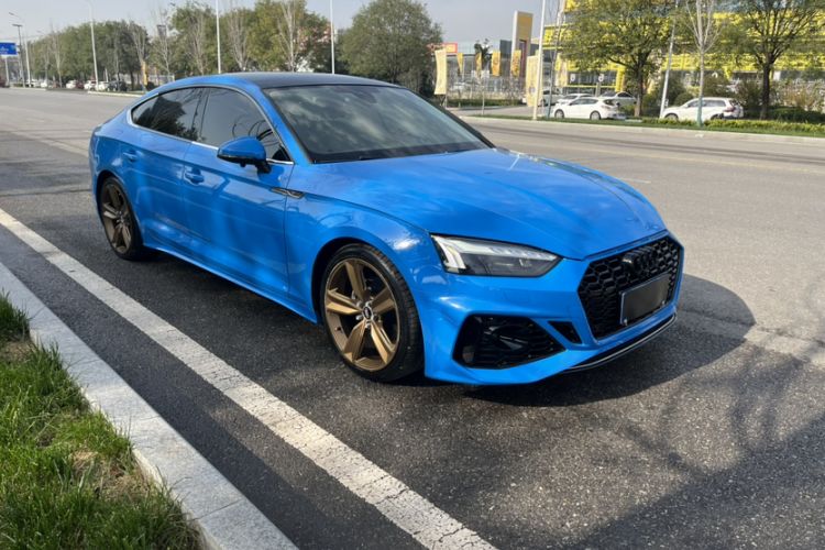 Used Audi A5 2021 Sportback 40 TFSI Stylish and Elegant Model Exterior 4