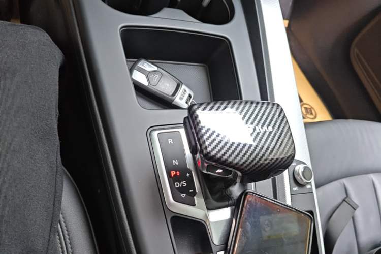 Used Audi A5 2021 Sportback 40 TFSI Fashionable and Dynamic Model Gear Lever