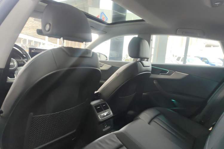 Used Audi A5 2021 Sportback 40 TFSI Fashionable and Dynamic Model Headliner