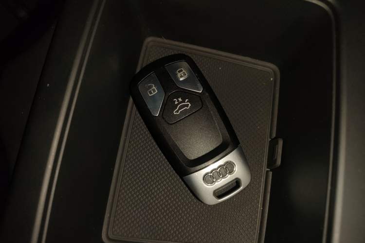 Used Audi A5 2021 Coupe 40 TFSI Fashionable and Dynamic Model Interior 1