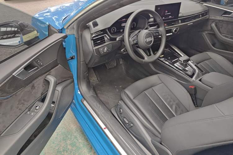 Used Audi A5 2021 Coupe 40 TFSI Fashionable and Dynamic Model Interior 2