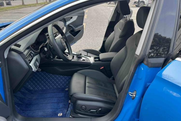 Used Audi A5 2021 Sportback 40 TFSI quattro Luxury Prestige Edition Interior 5