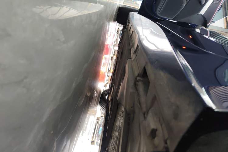 Used Audi A5 2021 Sportback 40 TFSI Fashionable and Dynamic Model Left Side Sill