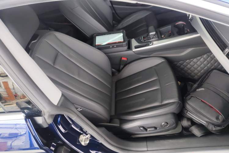 Used Audi A5 2021 Sportback 40 TFSI Fashionable and Dynamic Model Right Front Seat