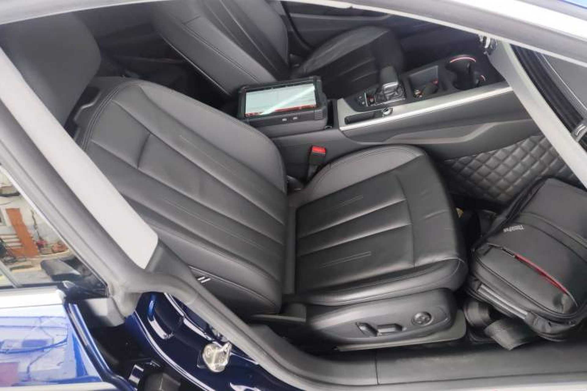 Used Audi A5 2021 Sportback 40 TFSI Fashionable and Dynamic Model Right Front Seat