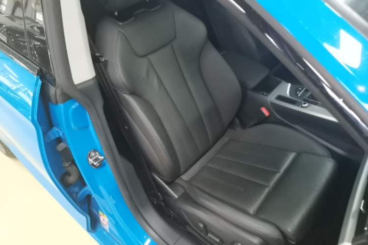 Used Audi A5 2021 Sportback 45 TFSI quattro Prestige Dynamic Edition Right Front Seat