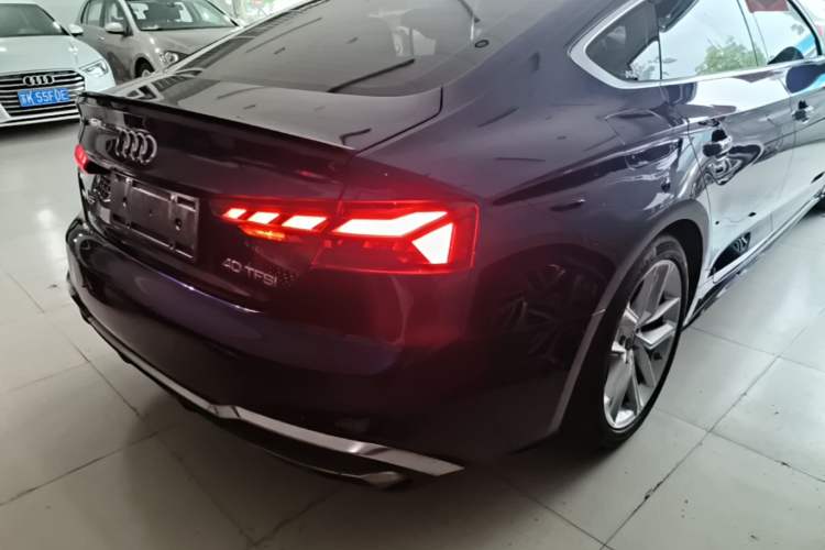 Used Audi A5 2021 Sportback 40 TFSI Stylish and Elegant Model Right Rear Taillight