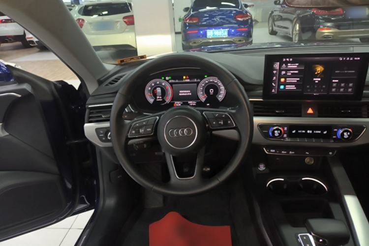 Used Audi A5 2021 Sportback 40 TFSI Fashionable and Dynamic Model Steering Wheel