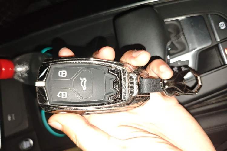Used Audi A5 2021 Sportback 40 TFSI Stylish and Elegant Model Vehicle Key