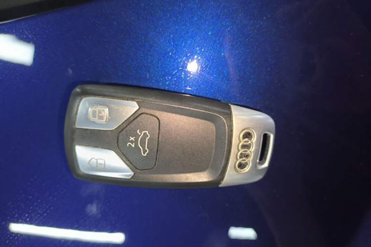 Used Audi A5 2021 Sportback 40 TFSI Fashionable and Dynamic Model Vehicle Key