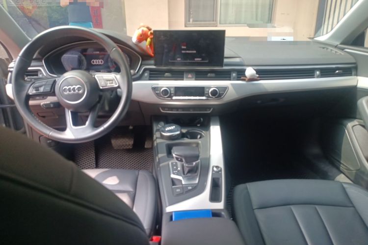 Used Audi A5 2021 Coupe 40 TFSI Fashionable and Dynamic Model Center Console