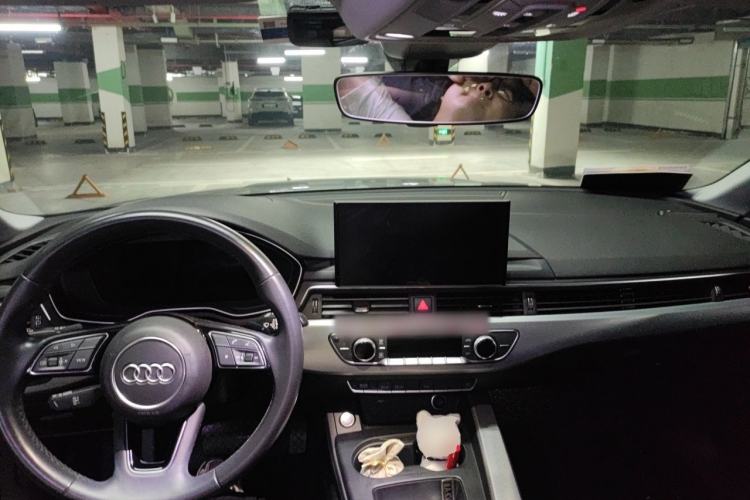Used Audi A5 2021 Coupe 40 TFSI Fashionable and Dynamic Model Center Console