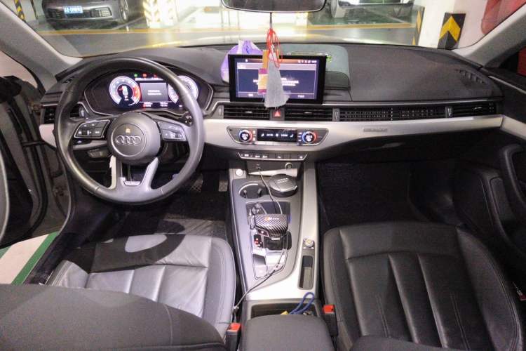 Used Audi A5 2021 Coupe 40 TFSI Fashionable and Dynamic Model Center Console