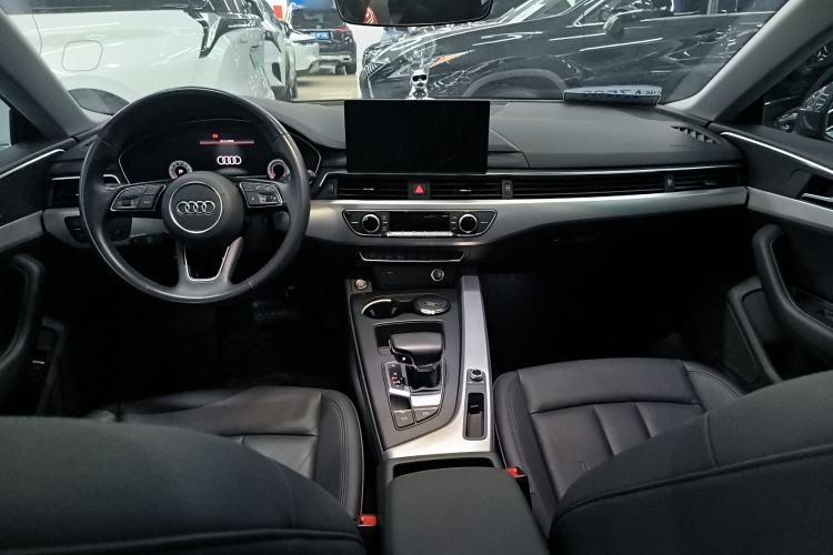 Used Audi A5 2021 Sportback 40 TFSI Fashionable and Dynamic Model Center Console