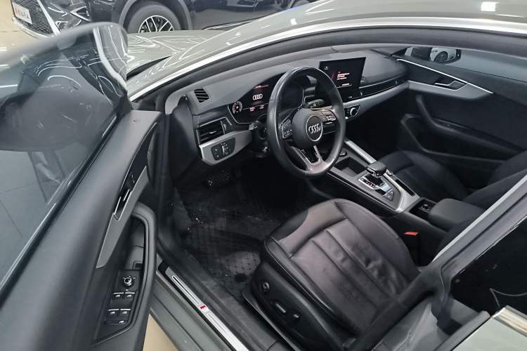 Used Audi A5 2021 Sportback 40 TFSI Fashionable and Dynamic Model Driver Seat
