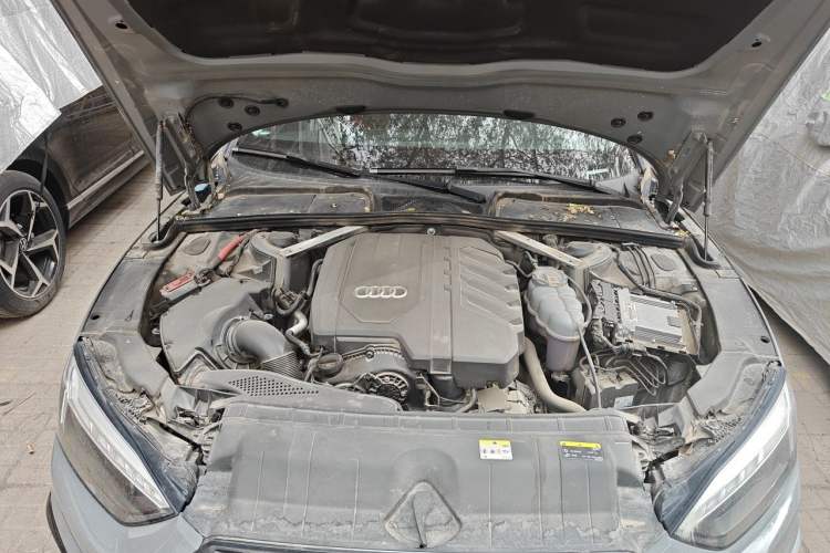 Used Audi A5 2021 Sportback 40 TFSI Stylish and Elegant Model Engine Bay