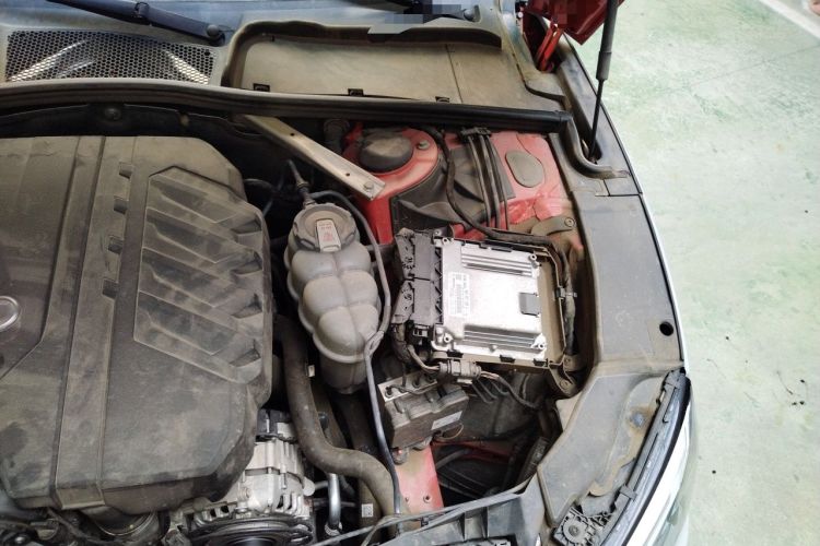 Used Audi A5 2021 Sportback 40 TFSI Fashionable and Dynamic Model Engine Bay Left
