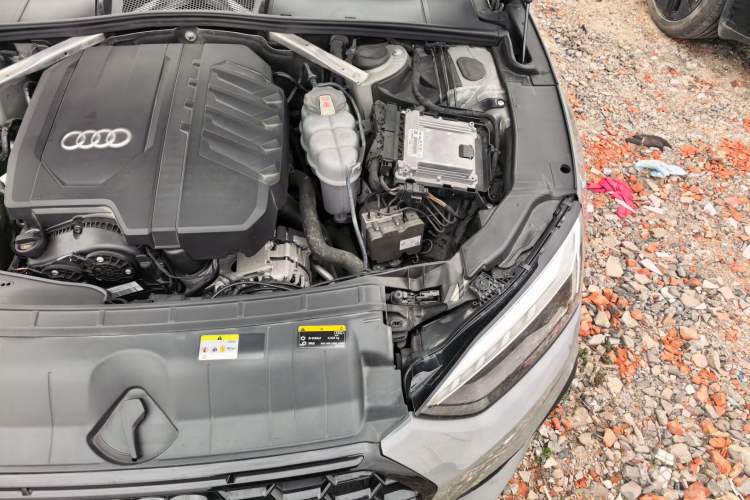 Used Audi A5 2021 Sportback 40 TFSI Fashionable and Dynamic Model Engine Bay Left