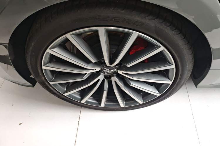 Used Audi A5 2021 Sportback 40 TFSI quattro Luxury Dynamic Model Exterior 5