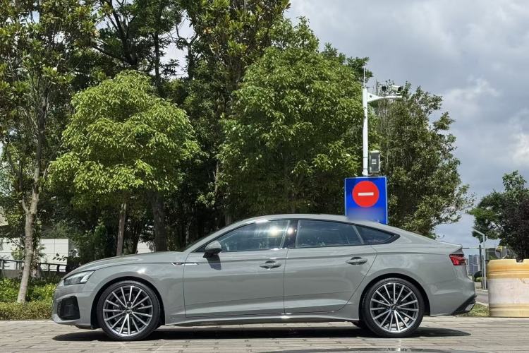 Used Audi A5 2021 Sportback 40 TFSI quattro Luxury Dynamic Model Exterior 6