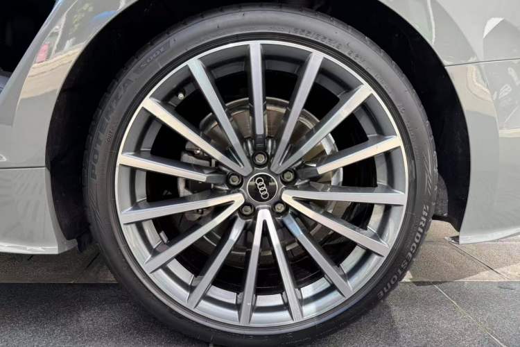 Used Audi A5 2021 Sportback 40 TFSI quattro Luxury Dynamic Model Exterior 9