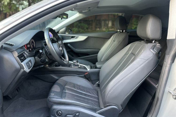 Used Audi A5 2021 Coupe 40 TFSI Fashionable and Dynamic Model Interior 2