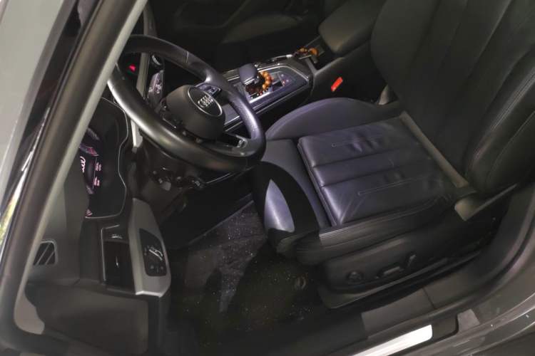 Used Audi A5 2021 Sportback 40 TFSI quattro Luxury Dynamic Model Left Front Seat