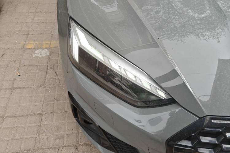 Used Audi A5 2021 Sportback 40 TFSI Stylish and Elegant Model Right Front Headlight