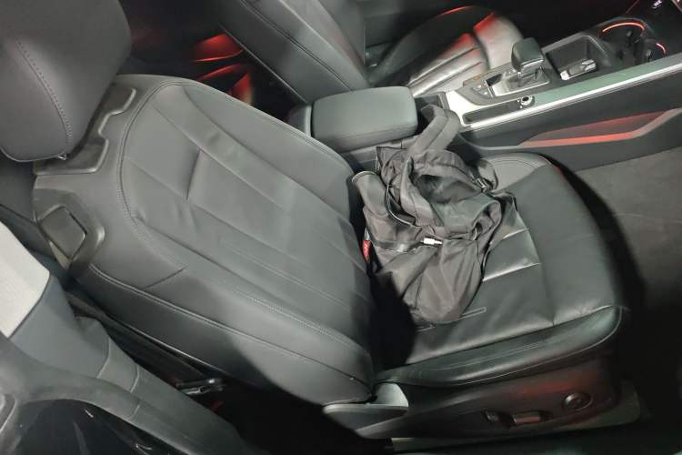 Used Audi A5 2021 Coupe 40 TFSI Fashionable and Dynamic Model Right Front Seat