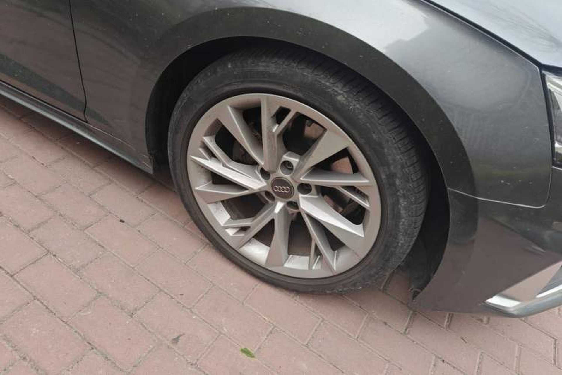 Used Audi A5 2021 Sportback 40 TFSI Stylish and Elegant Model Right Front Wheel Hub