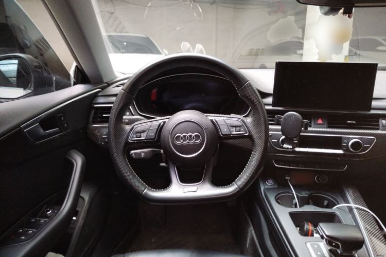 Used Audi A5 2021 Sportback 40 TFSI Fashionable and Dynamic Model Steering Wheel