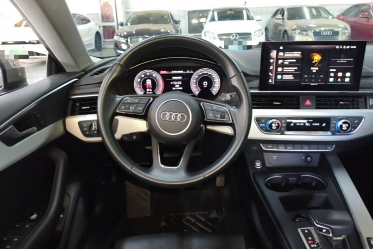 Used Audi A5 2021 Sportback 40 TFSI quattro Luxury Dynamic Model Steering Wheel