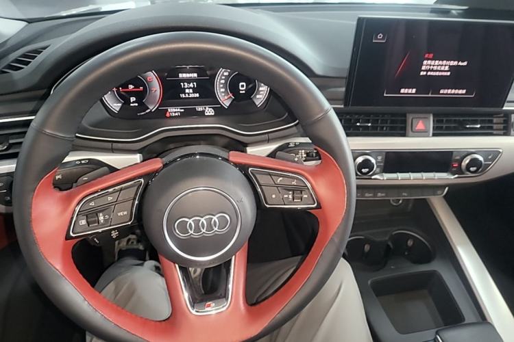 Used Audi A5 2021 Sportback 40 TFSI Fashionable and Dynamic Model Steering Wheel
