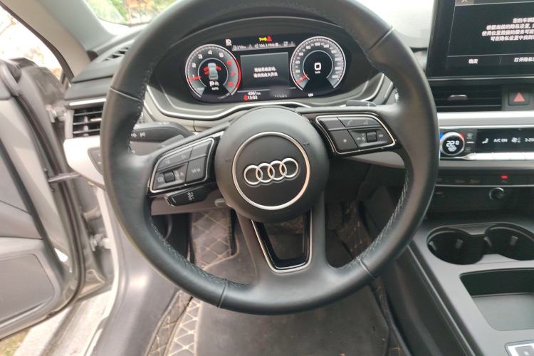 Used Audi A5 2021 Sportback 40 TFSI Fashionable and Dynamic Model Steering Wheel