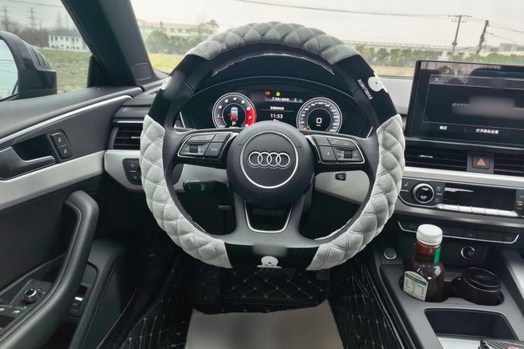 Used Audi A5 2021 Sportback 40 TFSI Fashionable and Dynamic Model Steering Wheel