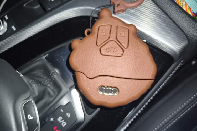 Used Audi A5 2021 Cabriolet 40 TFSI Fashionable and Dynamic Model Vehicle Key
