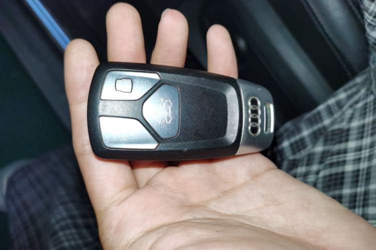 Used Audi A5 2021 Coupe 45 TFSI quattro Prestige Dynamic Edition Vehicle Key