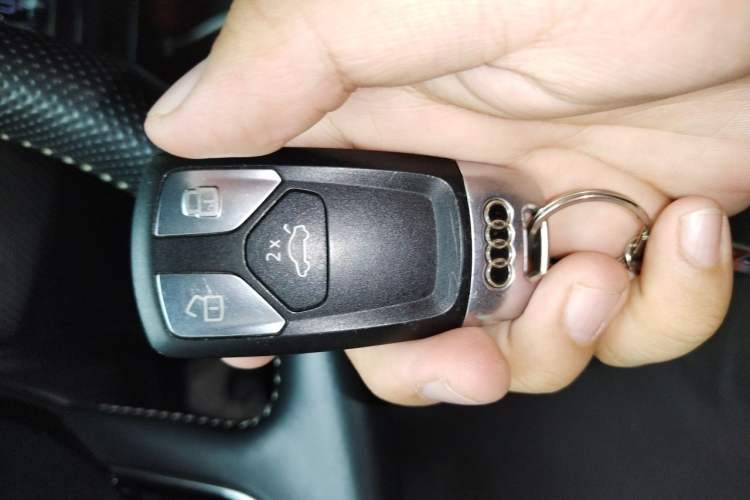 Used Audi A5 2021 Sportback 40 TFSI Fashionable and Dynamic Model Vehicle Key