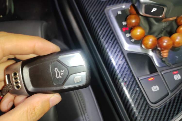 Used Audi A5 2021 Sportback 40 TFSI quattro Luxury Dynamic Model Vehicle Key