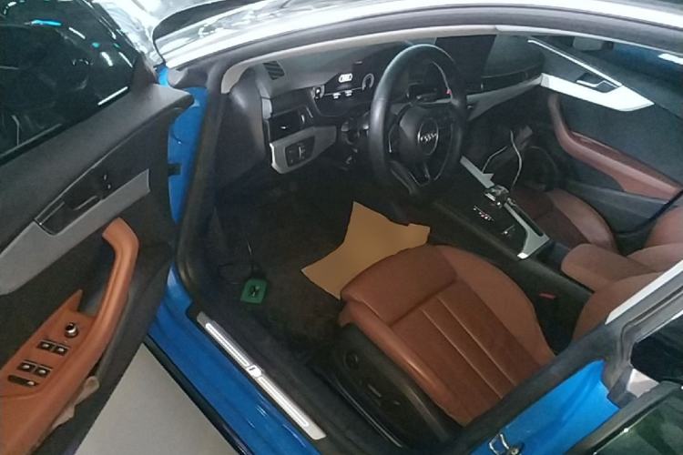 Used Audi A5 2021 Sportback 40 TFSI quattro Luxury Dynamic Model Driver Seat