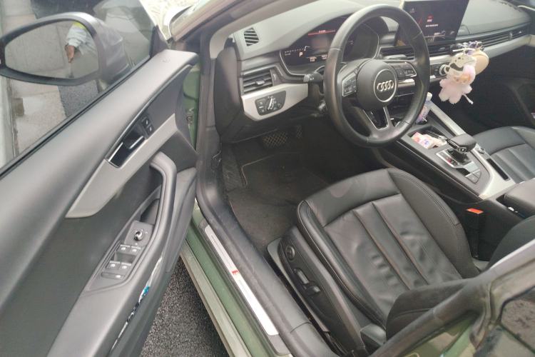 Used Audi A5 2021 Sportback 40 TFSI Stylish and Elegant Model Driver Seat