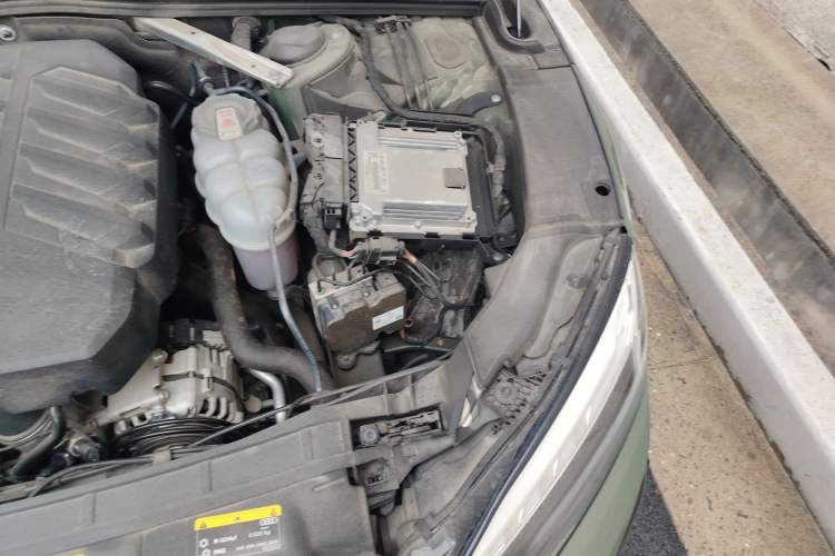 Used Audi A5 2021 Sportback 40 TFSI Stylish and Elegant Model Engine Bay Left