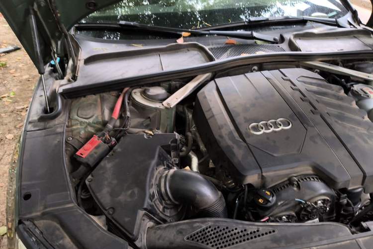 Used Audi A5 2021 Sportback 40 TFSI Fashionable and Dynamic Model Engine Bay Right